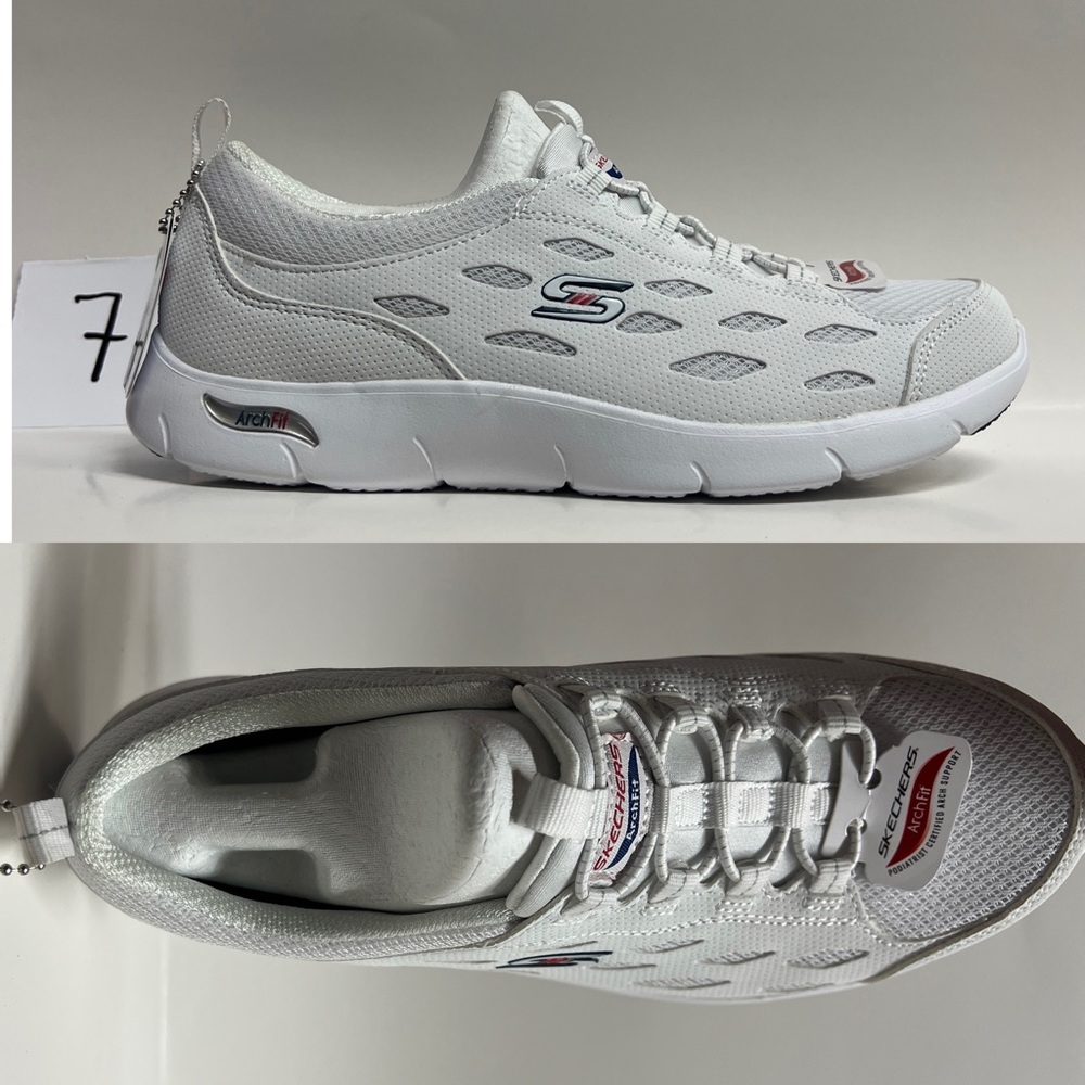 Skechers Women Arch Fit Refine White size 7